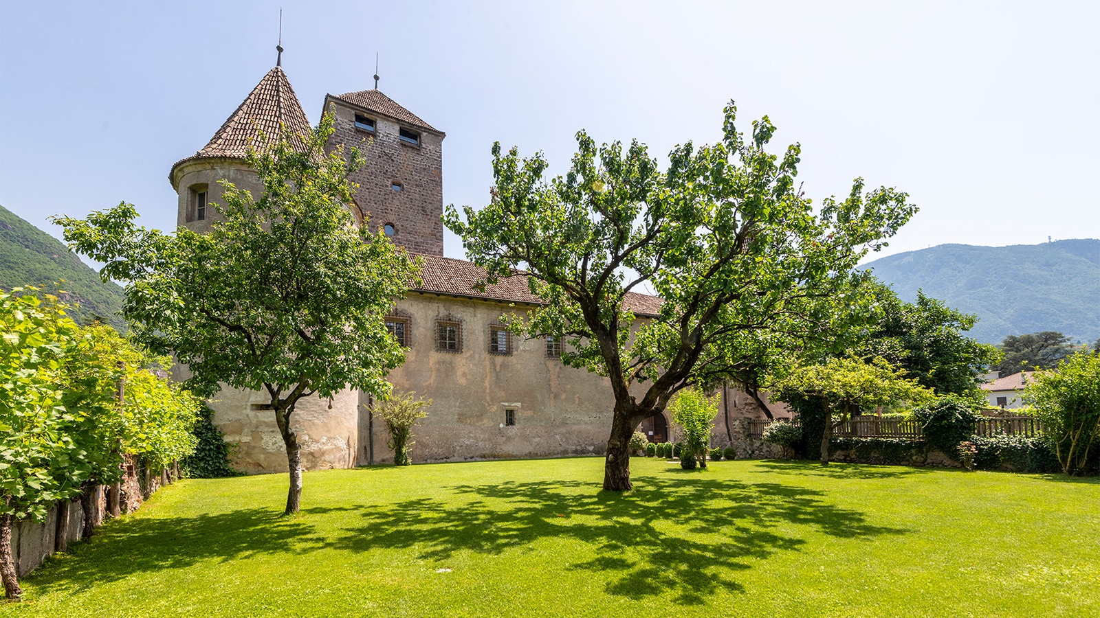 © Bolzano Castles Foundation castel-mareccio-bolzano-2